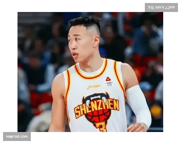 深圳贺希宁攻防一体 抢断数据领跑锋线显全能价值